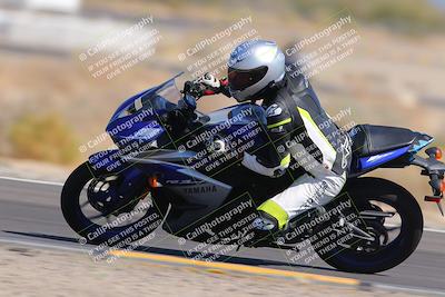 media/Oct-09-2022-SoCal Trackdays (Sun) [[95640aeeb6]]/Turn 15 Inside Distant Pans (1145am)/